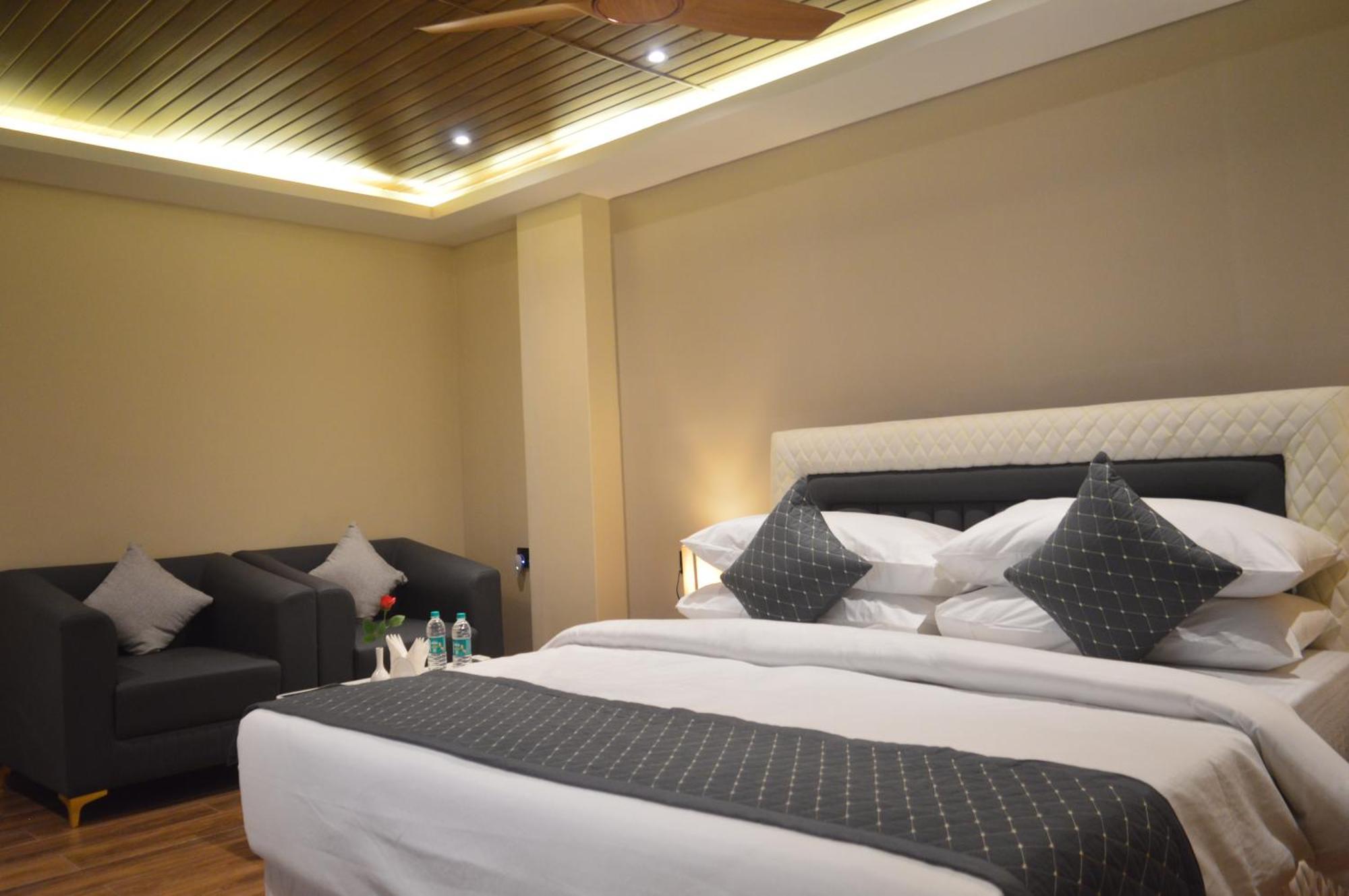Hotel Essence Grandeur Guváhátí Exteriér fotografie